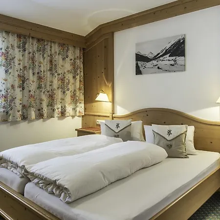 Apart Granada Ischgl Exterior photo